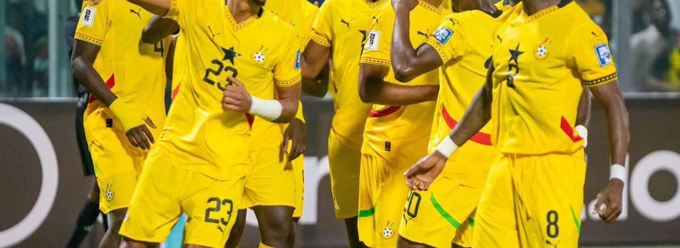 Copywriter and social manager in charge